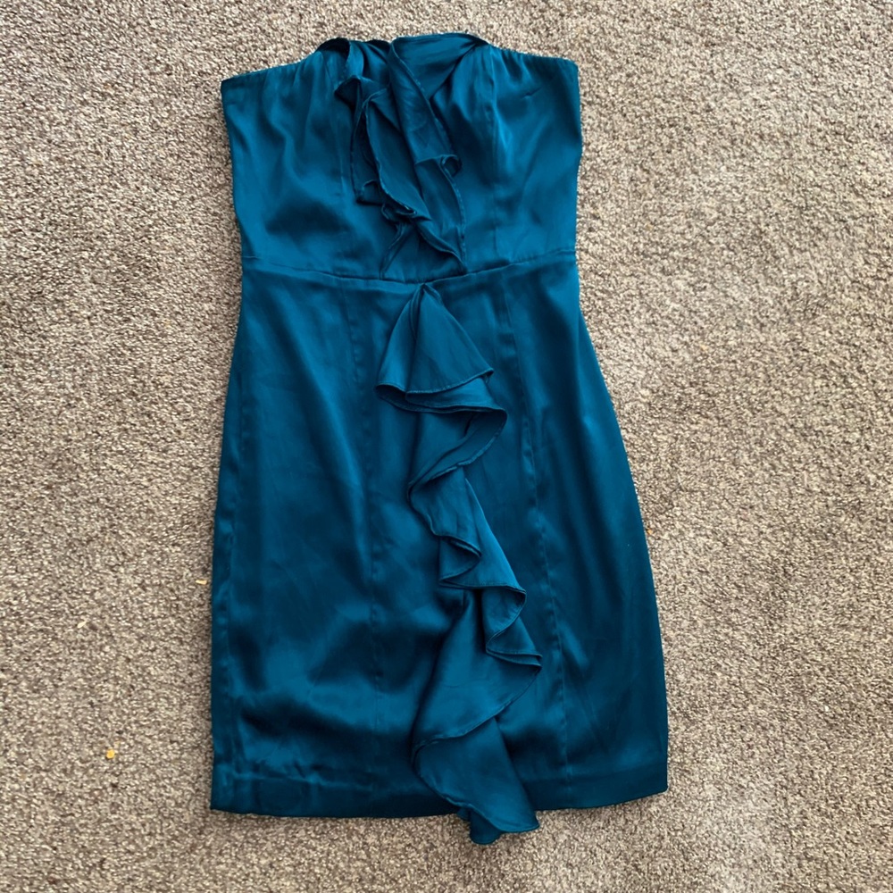 Strapless fancy express dress 😊